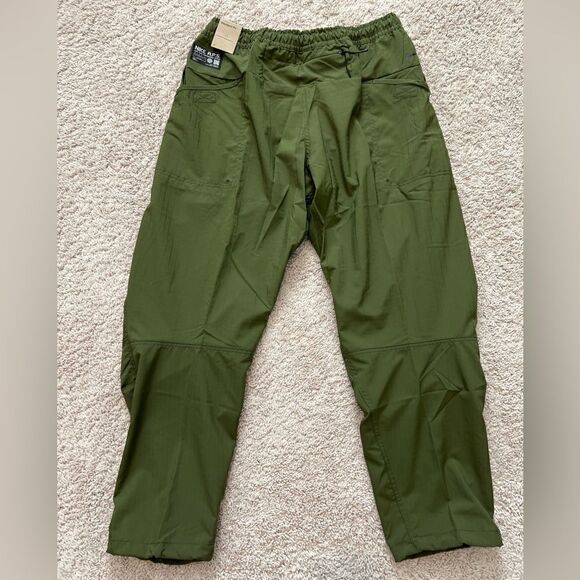 Nike DRI-FIT ADV A.P.S. Woven Fitness Pants Green - Picture 10 of 12